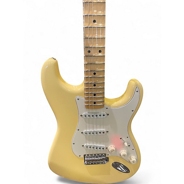 Used Fender Artist Series Yngwie Malmsteen Stratocaster Vintage White Maple Solid Body Electric Guitar
