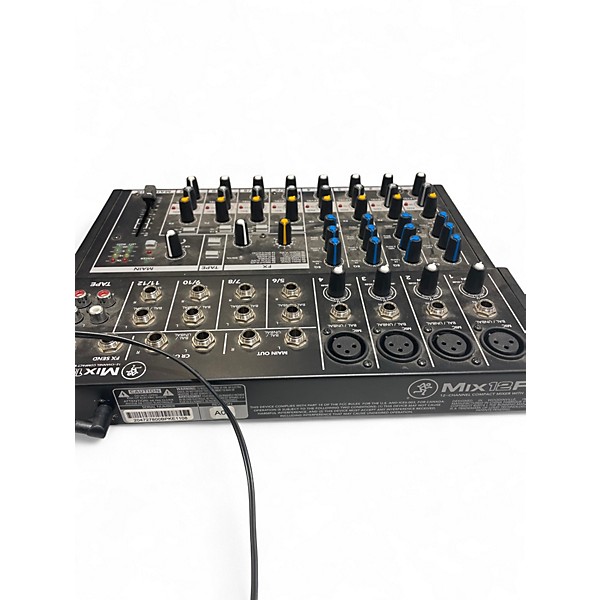 Used Mackie mix12fx Powered Mixer