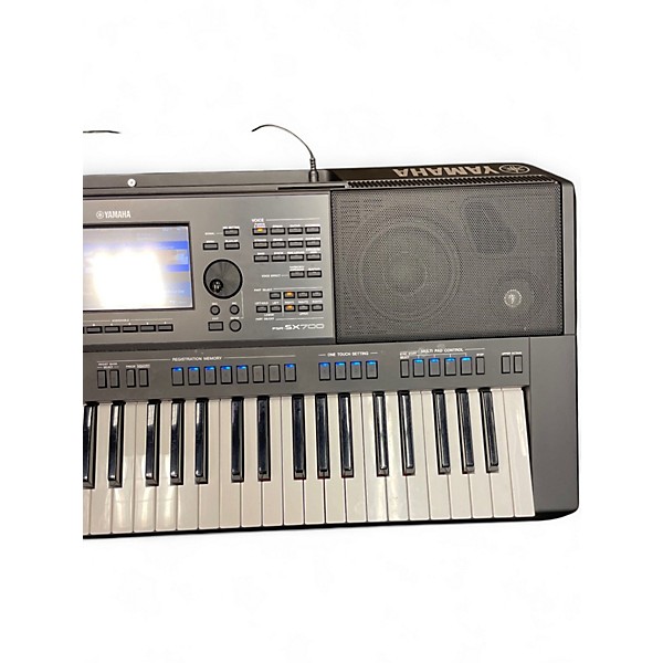 Used Yamaha PSRSX-700 61Key Arranger Keyboard