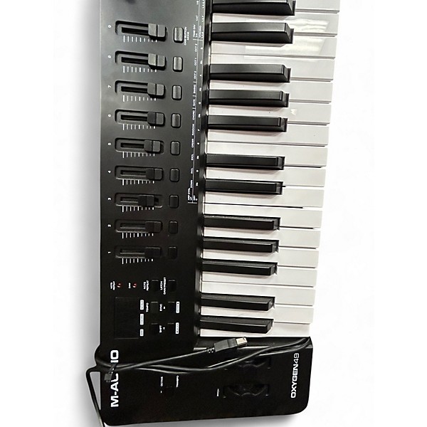 Used M-Audio Oxygen 49 Key MIDI Controller
