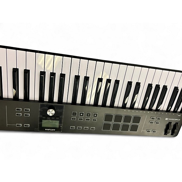 Used Arturia KEYLAB ESSENTIAL 61 MK3 MIDI Controller