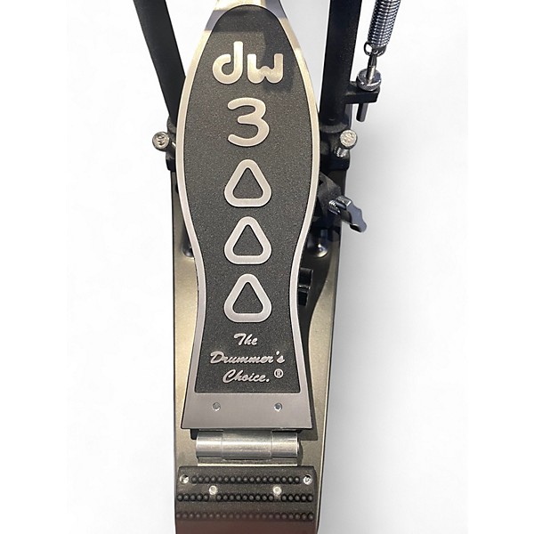 Used DW 3000 Series Single Single Bass Drum Pedal