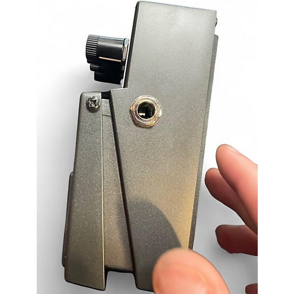 Used BOSS mt-2 Effect Pedal