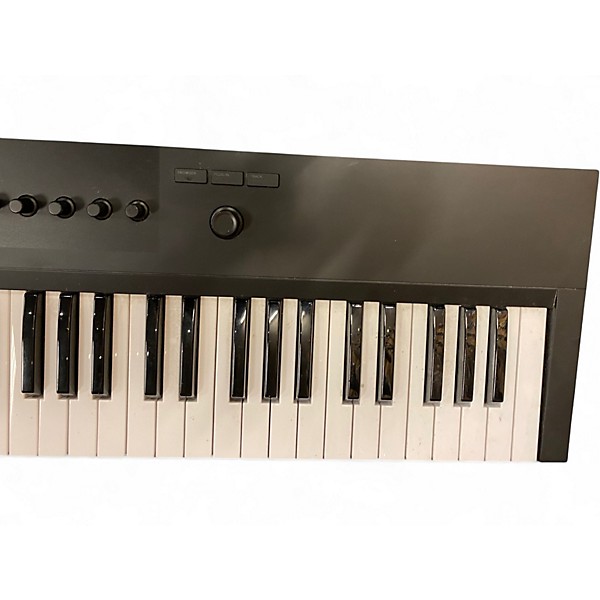 Used Native Instruments Komplete Kontrol A61 MIDI Controller