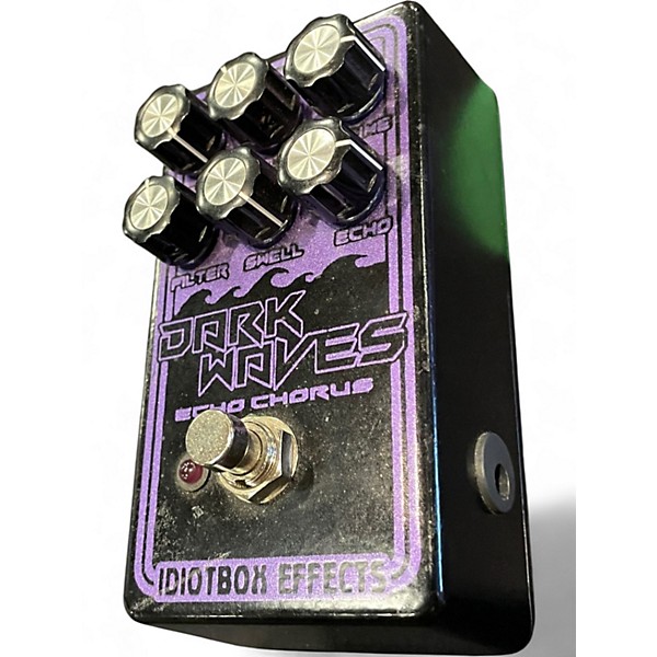 Used Idiot Box Effects Dark Waves Echo Chorus Effect Pedal