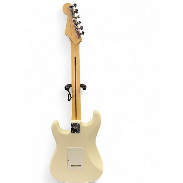 Used Fender American Professional Stratocaster SSS Alpine White Solid Body Electric Guitar