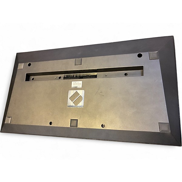 Used Novation Launchkey 25 Key MIDI Controller