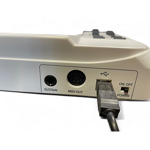 Used Samson Carbon 49 Key MIDI Controller