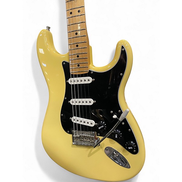 Used 2019 Fender Player Stratocaster Buttercream Solid Body Electric Guitar