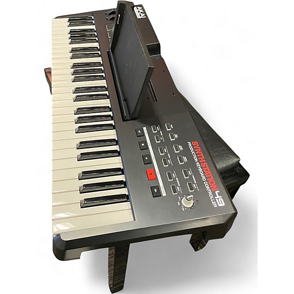 Used Akai Professional Synth Station 49 Key MIDI Controller