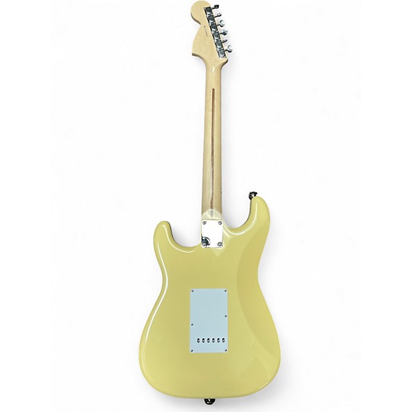 Used Fender Artist Series Yngwie Malmsteen Stratocaster White Maple Solid Body Electric Guitar