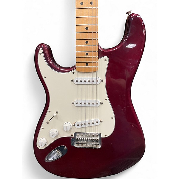 Used 2001 Fender Standard Stratocaster Left Handed Wine Red Electric Guitar