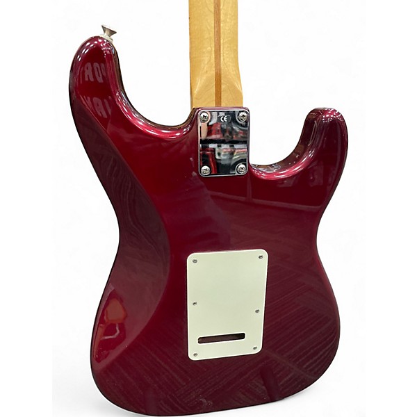 Used 2001 Fender Standard Stratocaster Left Handed Wine Red Electric Guitar