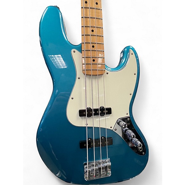 Used 2011 Fender MIM JAZZ BASS Lake Placid Blue Electric Bass Guitar
