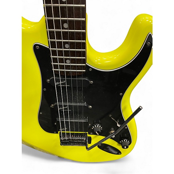 Used Kramer STRIKER ST-300 VINTAGE NEON YELLOW Solid Body Electric Guitar