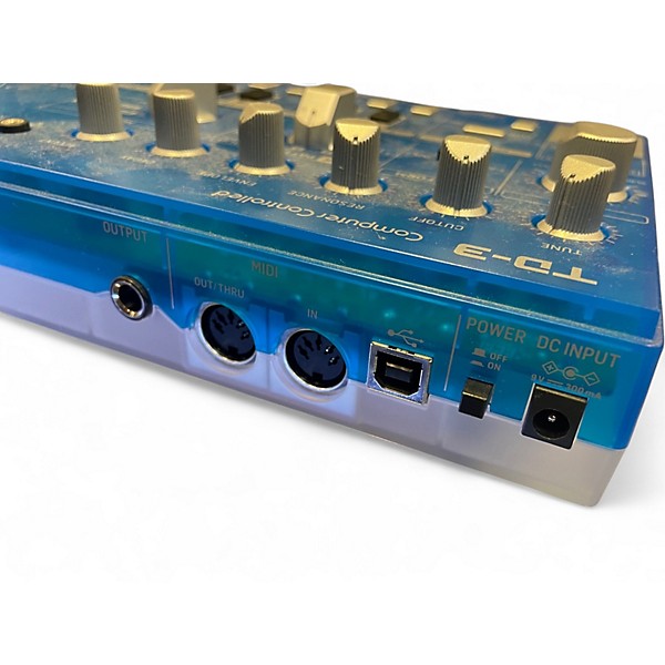 Used Behringer TD-3-BB Synthesizer