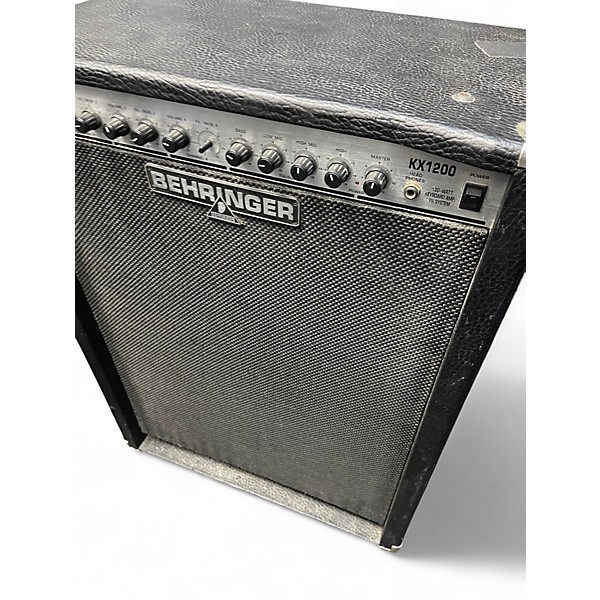 Used Behringer KX1200 Keyboard Amp