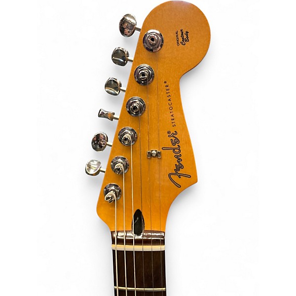 Used 2024 Fender PLAYER II STRATOCASTER 3 Color Sunburst Solid Body Electric Guitar