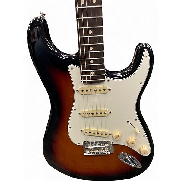 Used 2024 Fender PLAYER II STRATOCASTER 3 Color Sunburst Solid Body Electric Guitar