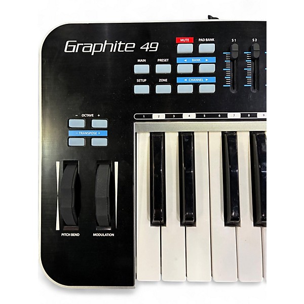 Used Samson GRAPHITE 49 MIDI Controller