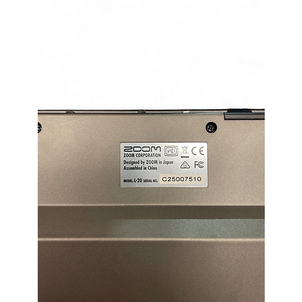 Used Zoom L20 Digital Mixer