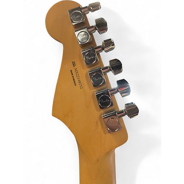 Used 2022 Fender Player Stratocaster Olympic White Solid Body Electric Guitar