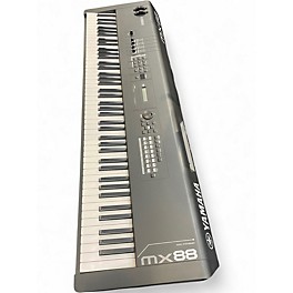 Used Yamaha MX88BK Synthesizer