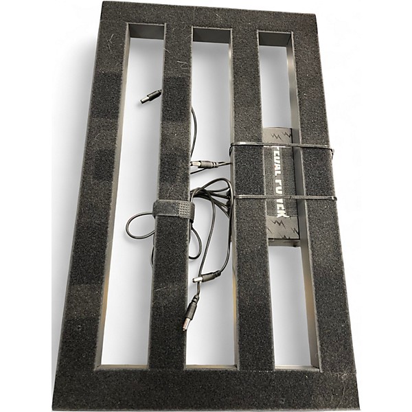 Used Voodoo Lab POWER PLUS 2 Power Supply