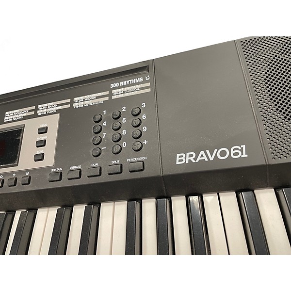 Used Alesis BRAVO61 Keyboard Workstation