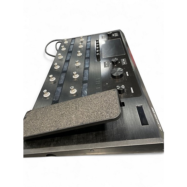 Used Line 6 Helix Effect Processor