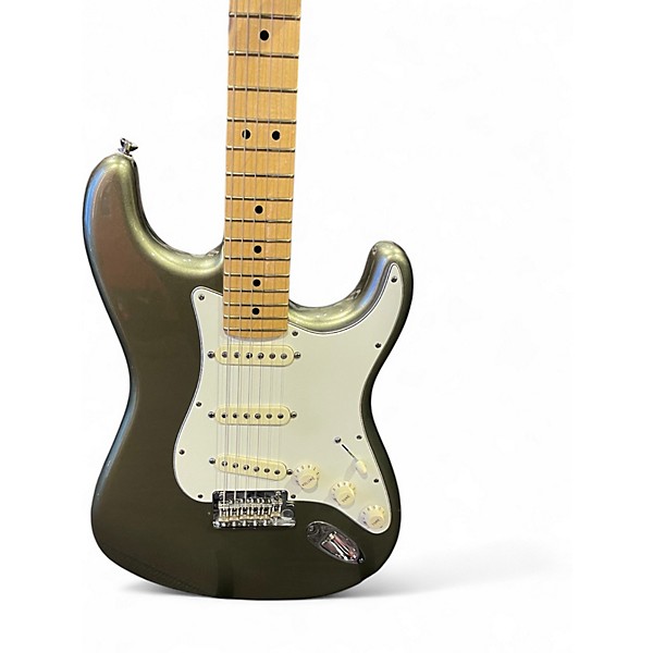 Used 2012 Fender American Standard Stratocaster Jade Pearl Metallic Solid Body Electric Guitar