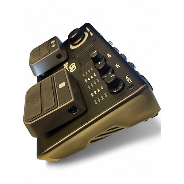 Used HeadRush sheeran looper plus Effect Processor