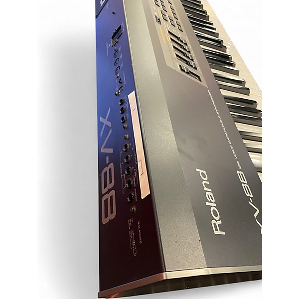 Used 2000s Roland XV-88 Keyboard Workstation