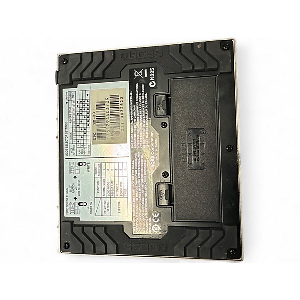 Used BOSS RE20 Space Echo Effect Pedal