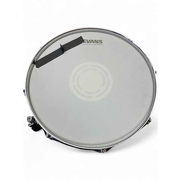 Used Pearl 5.5X14 sst  Strata red Drum