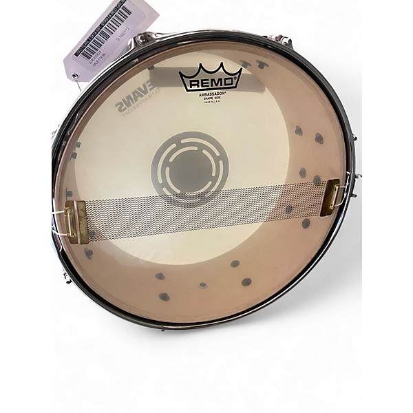 Used Pearl 5.5X14 sst  Strata red Drum