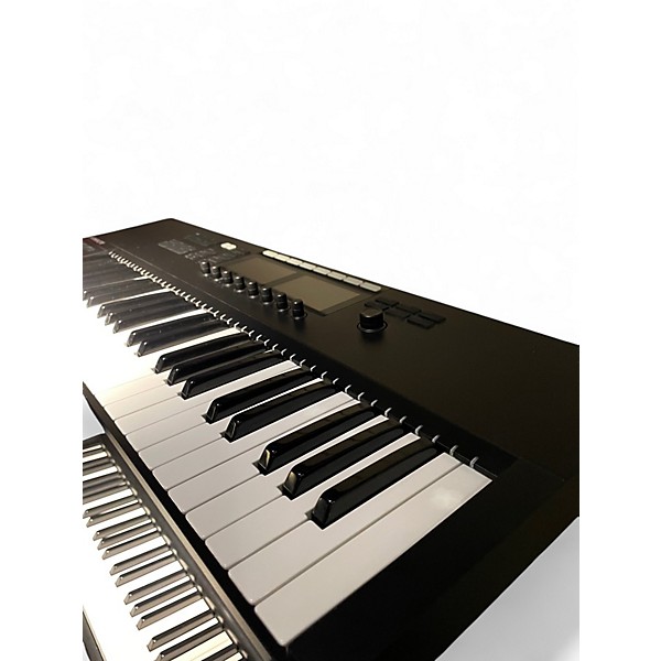 Used Native Instruments Komplete Kontrol S49 MK2 MIDI Controller