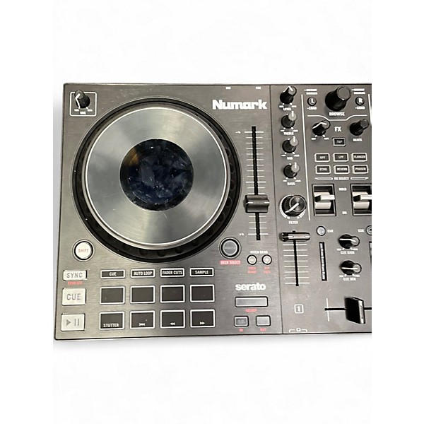 Used Numark mixtrack platinum fx Turntable