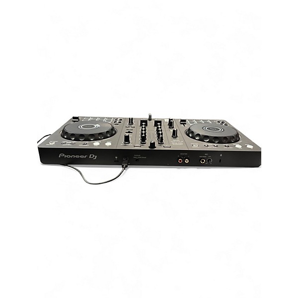 Used Pioneer DJ DDJ FLX4 DJ Controller