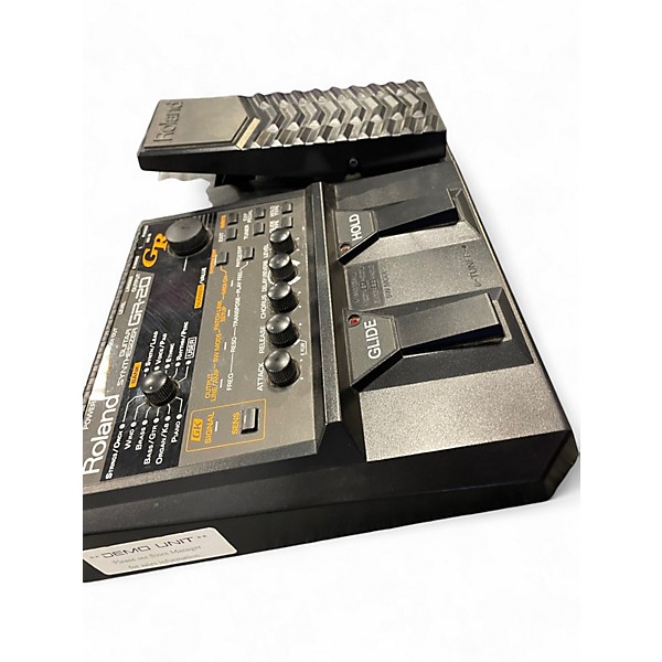 Used Roland GR-20 Guitar Synthesizer Effect Pedal