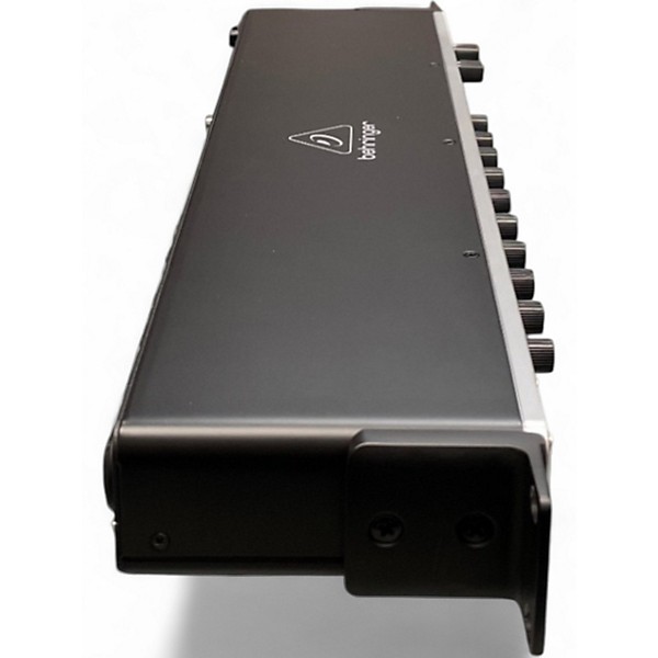 Used Behringer U-Phoria UMC1820 Audio Interface