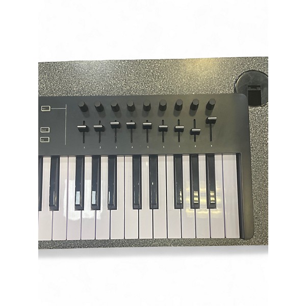 Used Arturia Keylab 61 Key MIDI Controller