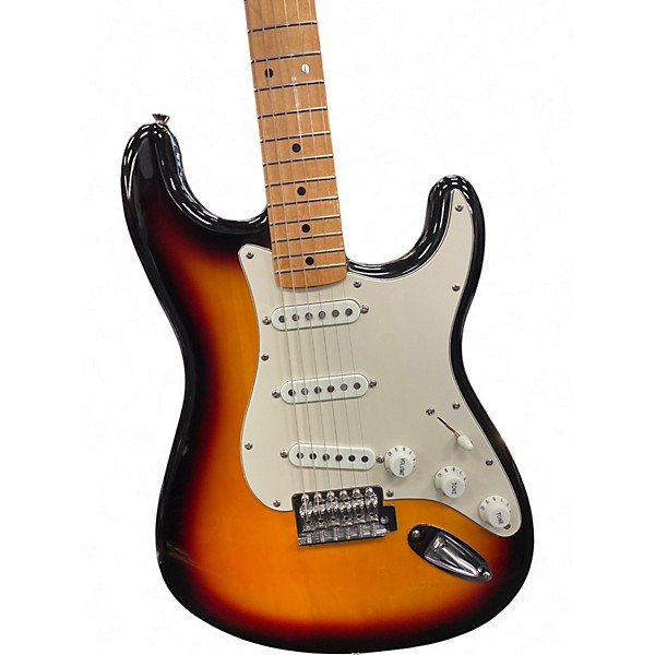 Used Fender 1950S Stratocaster 2 Tone Sunburst Solid Body Electric Guitar