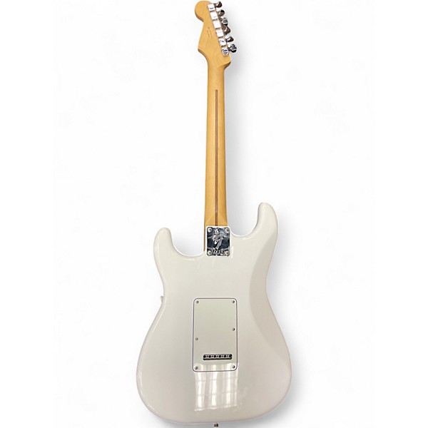 Used Fender Stratocaster Alpine White Solid Body Electric Guitar