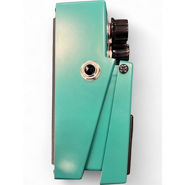 Used BOSS TR2 Tremolo Effect Pedal