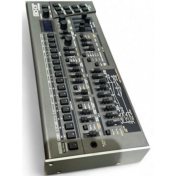 Used Roland JD08 Synthesizer