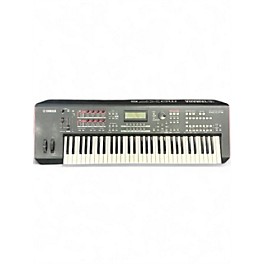 Used Yamaha MOXF6 61 Key Keyboard Workstation