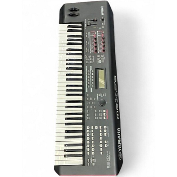 Used Yamaha MOXF6 61 Key Keyboard Workstation