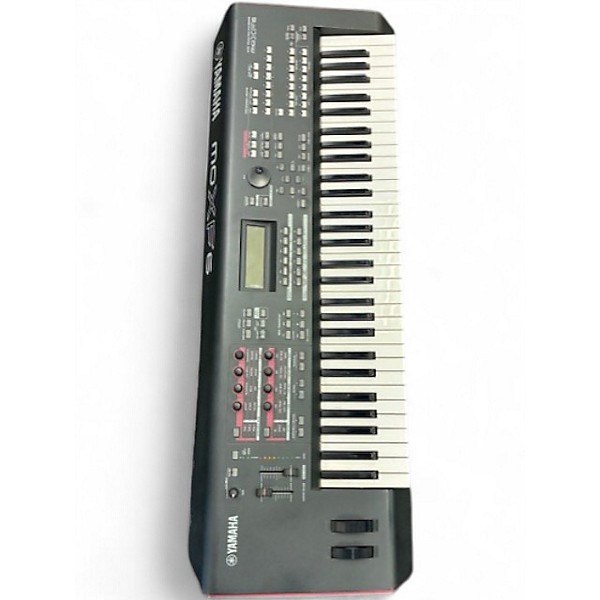 Used Yamaha MOXF6 61 Key Keyboard Workstation