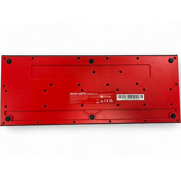 Used Yamaha MOXF6 61 Key Keyboard Workstation